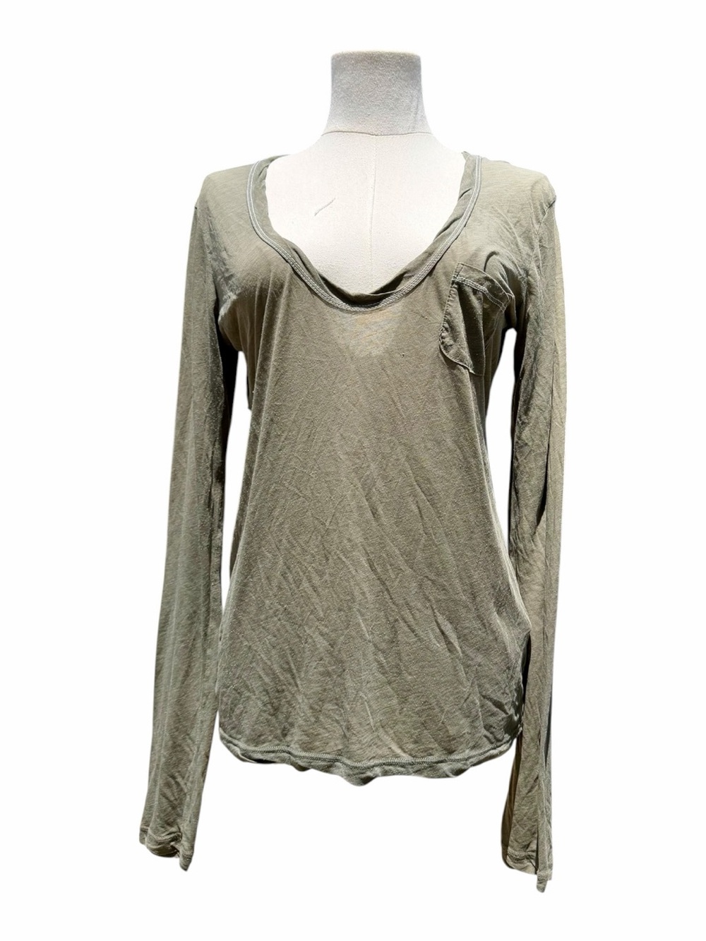 James Perse Long Sleeve Scoop Neck Tee Olive Green Pocket Top Size M 2 Minimal - Picture 2 of 6